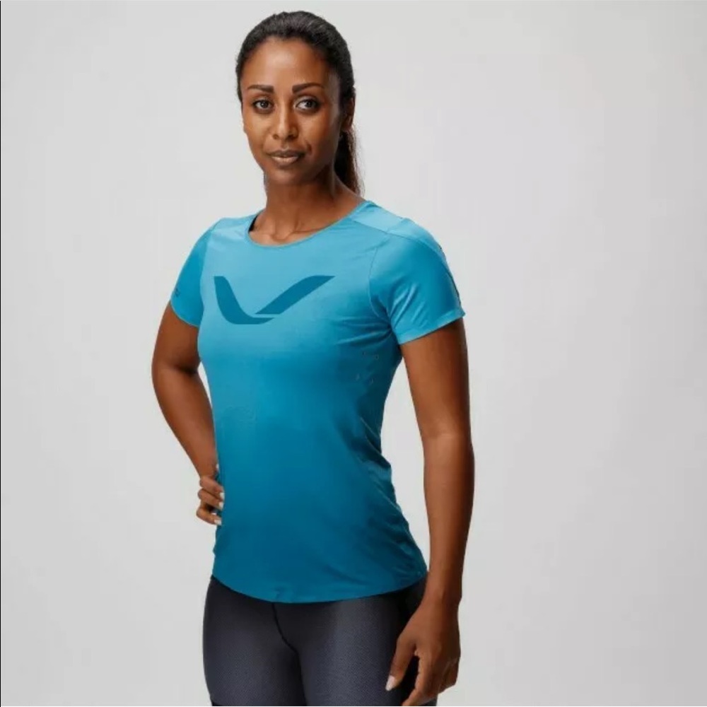 NWT Eleiko Weightlifting Strength Wear Elevate Tee